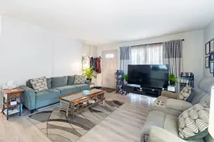 8032 William St, Taylor, MI 48180 - Photo 5