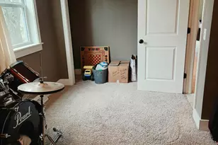 515 Selby St, Hopkins, MI 49328 - Photo 13