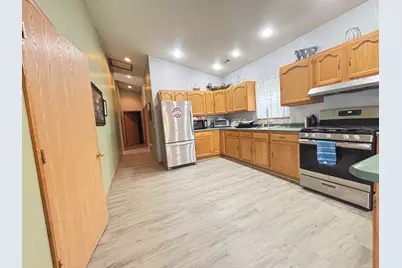 450 Sycamore Drive, Coldwater, MI 49036 - Photo 11
