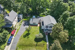 320 N Division St, Marshall, MI 49068 - Photo 31