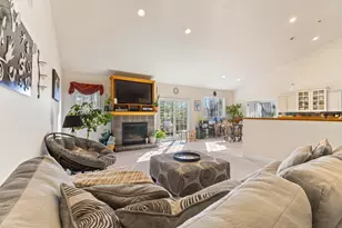 3317 Danglwood Ct, Muskegon, MI 49444 - Photo 7