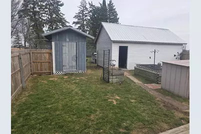 223 S Howell Street, Middleton, MI 48856 - Photo 15