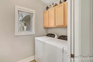 1518 Pleasant Wood Dr, Rockford, MI 49341 - Photo 29