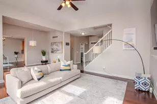 8401 Hummingbird Dr, Commerce Township, MI 48382 - Photo 3