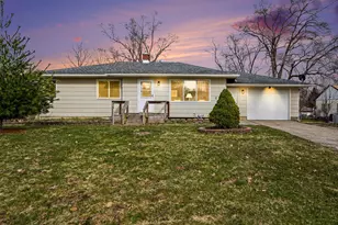 1556 Mullins Ave NW, Grand Rapids, MI 49534 - Photo 1