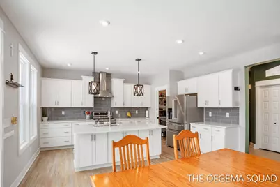 13711 Harrington Landing, Holland, MI 49424 - Photo 9