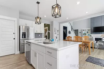 13711 Harrington Landing, Holland, MI 49424 - Photo 7