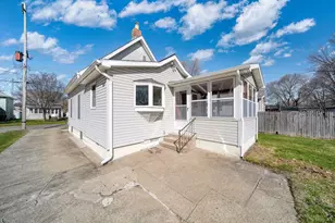 409 Bates St, Jackson, MI 49202 - Photo 31