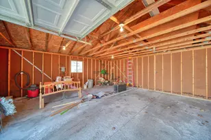 409 Bates St, Jackson, MI 49202 - Photo 35