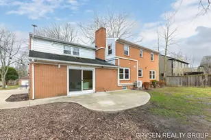 2735 Barfield Dr SE, Grand Rapids, MI 49546 - Photo 39