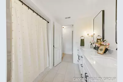 2735 Barfield Drive SE, Grand Rapids, MI 49546 - Photo 33