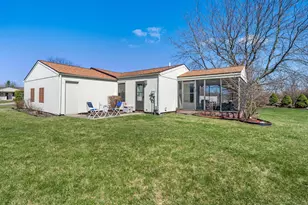 680 Leveque Cir, Carleton, MI 48117 - Photo 31