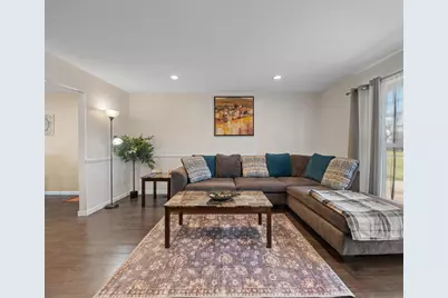 680 Leveque Circle, Carleton, MI 48117 - Photo 5