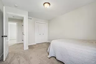 8050 Placid Waters Dr, Allendale, MI 49401 - Photo 17