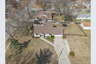 810 W South Street, Greenville, MI 48838 - Photo 31