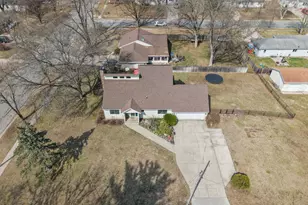 810 W South St, Greenville, MI 48838 - Photo 31