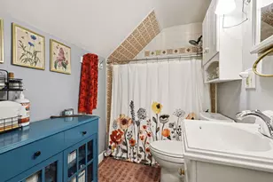 1902 Greenlawn Ave, Kalamazoo, MI 49006 - Photo 15