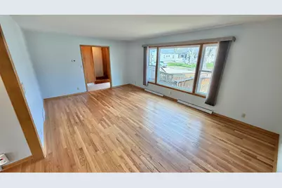 2620 Botham Court, Saint Joseph, MI 49085 - Photo 5