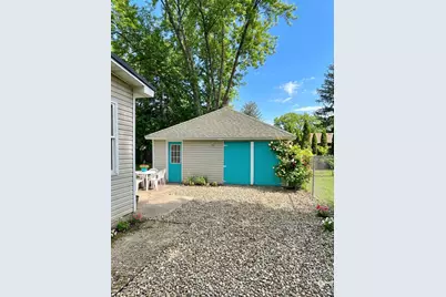 112 Alexander Street, Bangor, MI 49013 - Photo 3