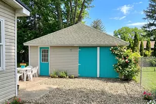 112 Alexander St, Bangor, MI 49013 - Photo 3