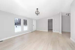 6818 E T Ave, Vicksburg, MI 49097 - Photo 7