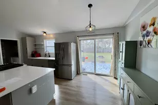 15577 Pine St, Grand Haven, MI 49417 - Photo 5