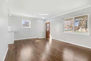 7855 Weddel St, Taylor, MI 48180 - Photo 5