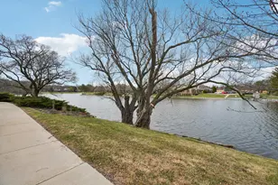 22173 Pondview, Novi, MI 48375 - Photo 25