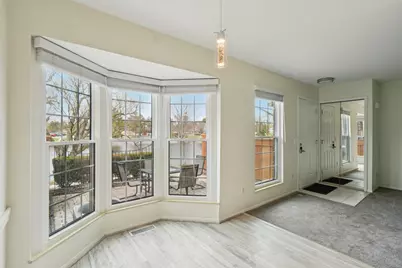 22173 Pondview, Novi, MI 48375 - Photo 9