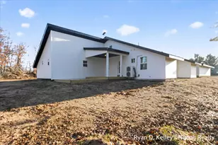 8411 Peninsula Dr W, Stanwood, MI 49346 - Photo 43