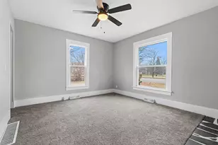 365 White Pigeon St, Constantine, MI 49042 - Photo 15