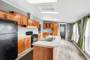 9137 Pine Lake Ct, West Olive, MI 49460 - Photo 5