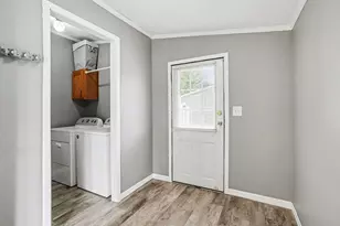 9137 Pine Lake Ct, West Olive, MI 49460 - Photo 7