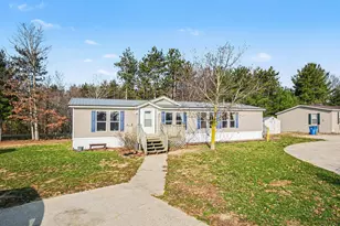 9137 Pine Lake Ct, West Olive, MI 49460 - Photo 1