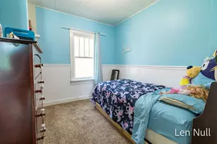 163 S York St, Belding, MI 48809 - Photo 11