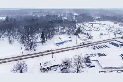 316 W Parkdale Avenue, Manistee, MI 49660 - Photo 35