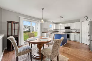 8054 Beechwood Blvd, Dexter, MI 48130 - Photo 11