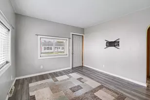 58 Sherman St, Coldwater, MI 49036 - Photo 5