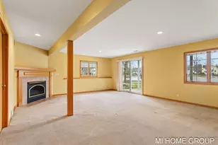 319 Winter Oak E, Holland, MI 49424 - Photo 39