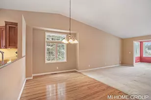 319 Winter Oak E, Holland, MI 49424 - Photo 17