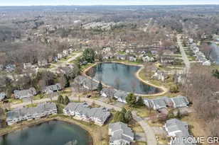 319 Winter Oak E, Holland, MI 49424 - Photo 29