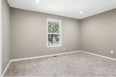 6044 Davison Road, Burton, MI 48509 - Photo 17