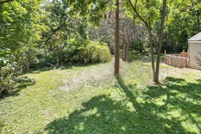 6044 Davison Road, Burton, MI 48509 - Photo 27