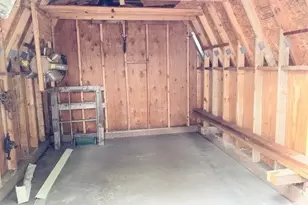 1699 Sanford St, Muskegon, MI 49441 - Photo 3