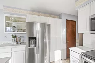 4661 Cherry St, Holland, MI 49423 - Photo 15