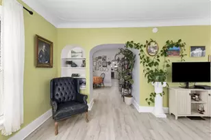 1004 Crosby St NW, Grand Rapids, MI 49504 - Photo 5
