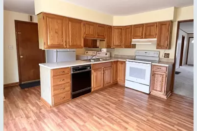 3057 Glenrick Avenue, Muskegon, MI 49442 - Photo 9