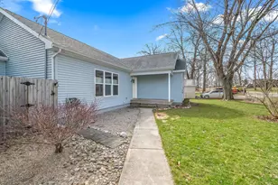 6877 Rowley Dr, Osseo, MI 49266 - Photo 9