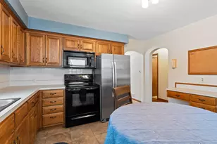 119 Vander Veen Ave, Holland, MI 49424 - Photo 15