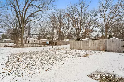 119 Vanderveen Avenue, Holland, MI 49424 - Photo 7